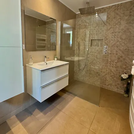 Au Petit Paradis Villa Nîmes