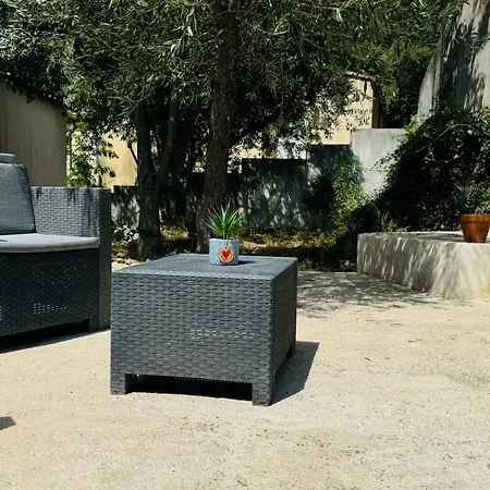 Au Petit Paradis