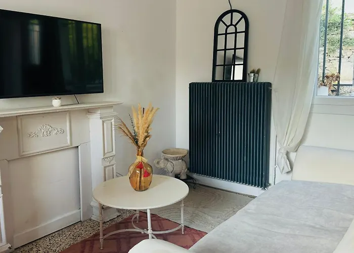 Au Petit Paradis Nîmes